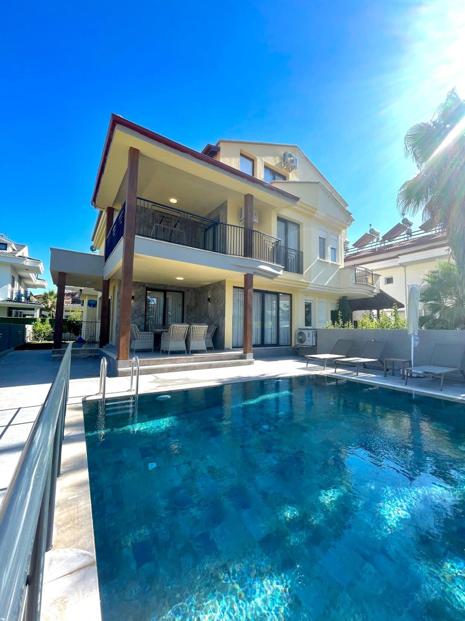Villa Sorrento Fethiye Exteriör bild